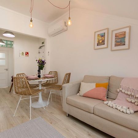 New Bright And Cozy Apartment In Graca Lisboa Екстериор снимка